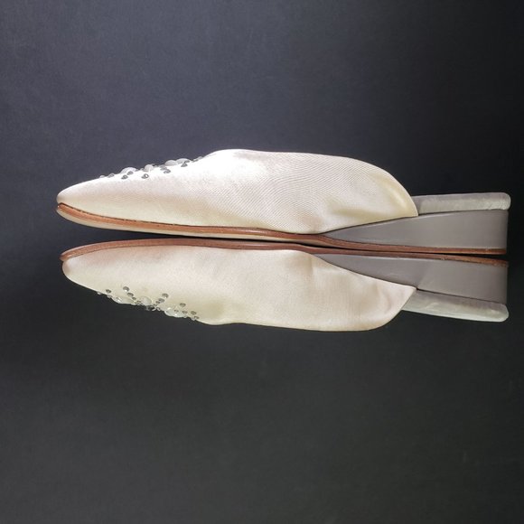 Kevyn Wynn Satin Slippers Mules Crystals Size 8 - Picture 6 of 16